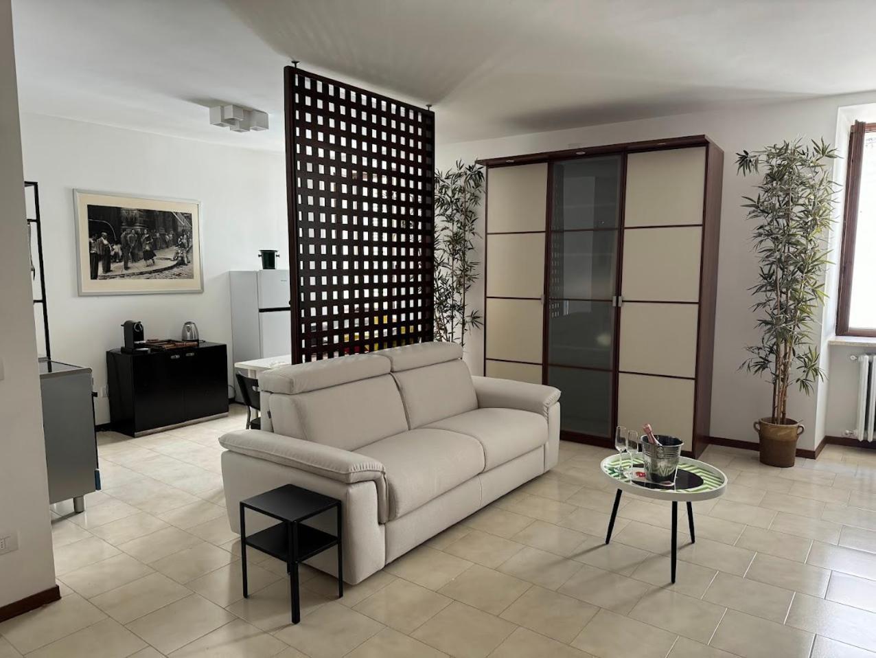 La Torretta Apartment Peschiera del Garda Exterior photo