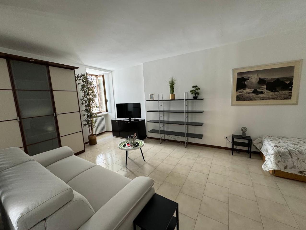 La Torretta Apartment Peschiera del Garda Exterior photo